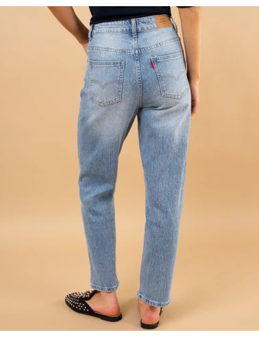 Jean mom