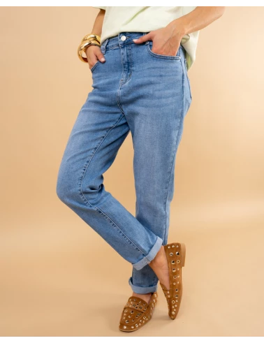 Jean Mom