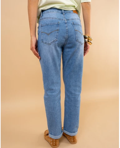 Jean Mom