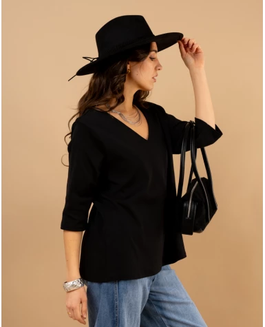 T-Shirt V