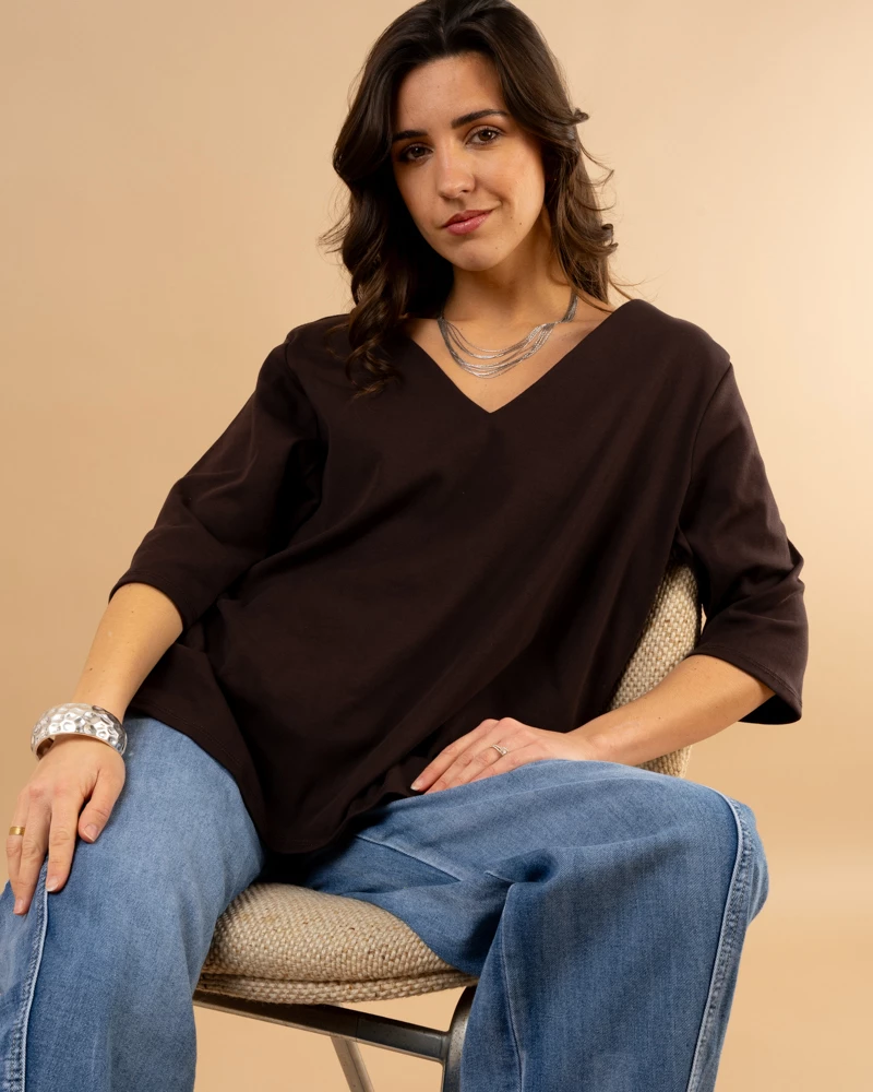 T-Shirt V