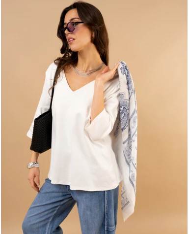 T-Shirt V