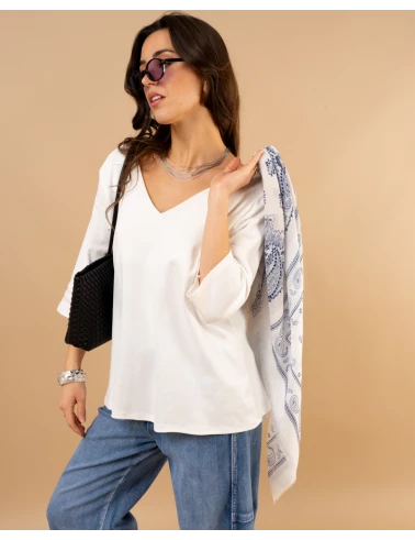 T-Shirt V