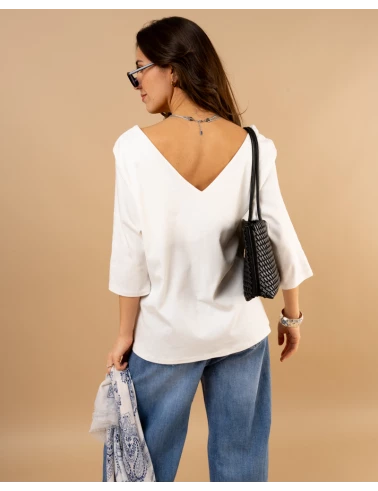 T-Shirt V
