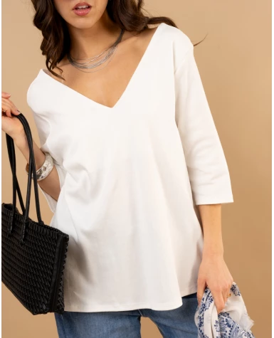 T-Shirt V