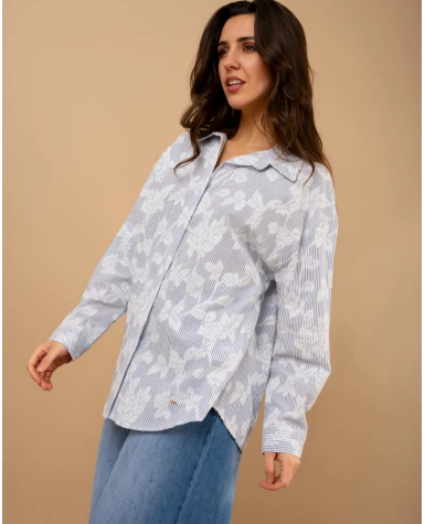 Chemise fleurs brodées