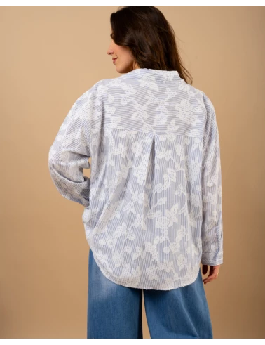 Chemise fleurs brodées