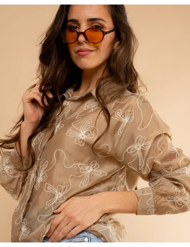 Chemise brodée