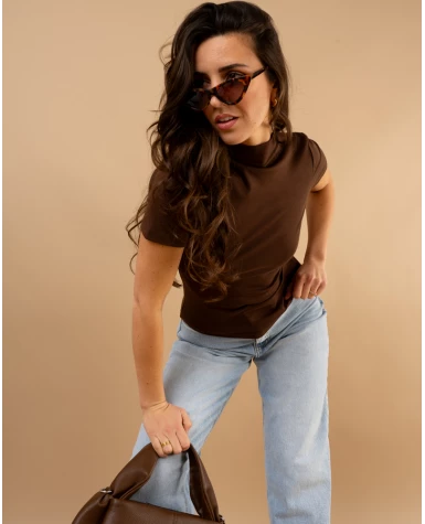 T-shirt col montant