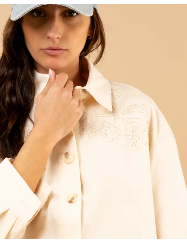 Chemise brodée