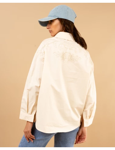 Chemise brodée