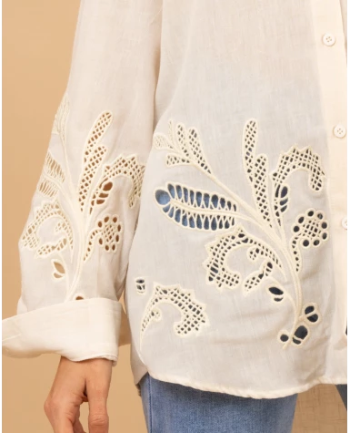 Chemise broderies Chemise broderies
