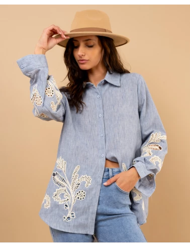 Chemise broderies