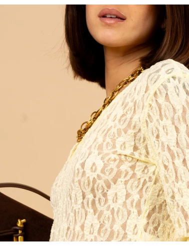 Top v dentelle