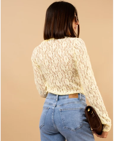 Top v dentelle