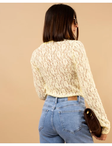 Top v dentelle