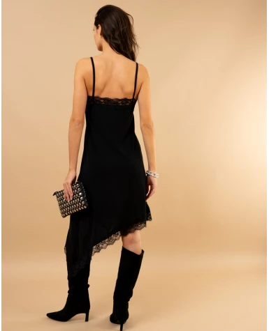 Robe longue dentelle