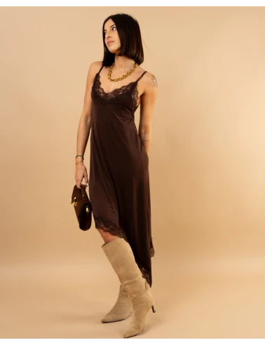 Robe longue dentelle