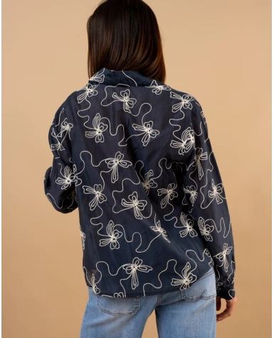 Chemise brodée
