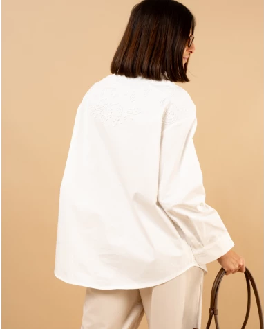 Chemise brodée