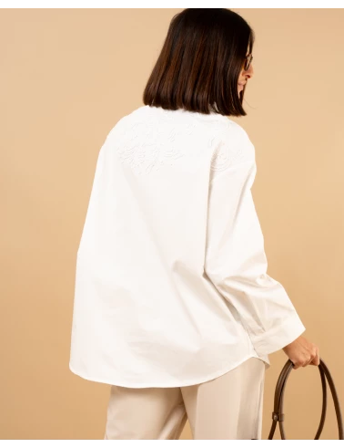 Chemise brodée