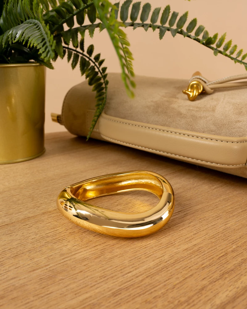 Bracelet courbe