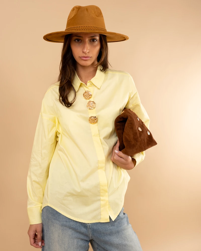 Chemise broches