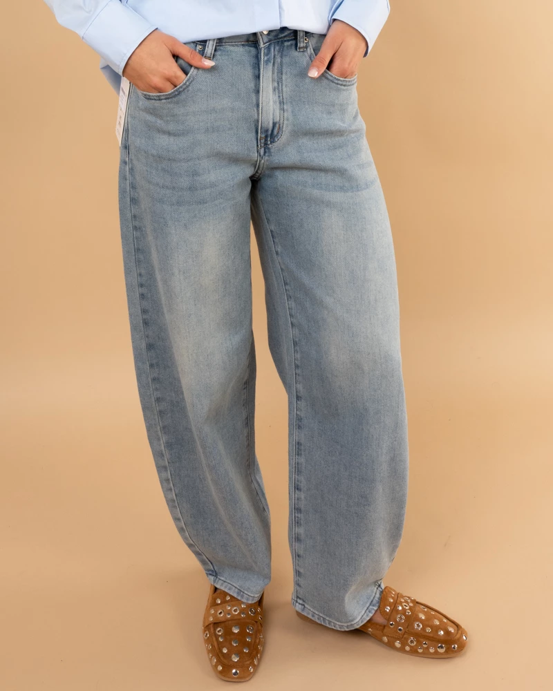 Jean balloon