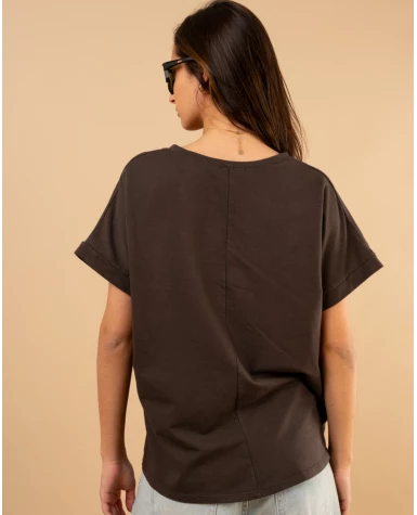T-shirt love more