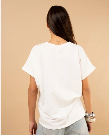 T-shirt love more