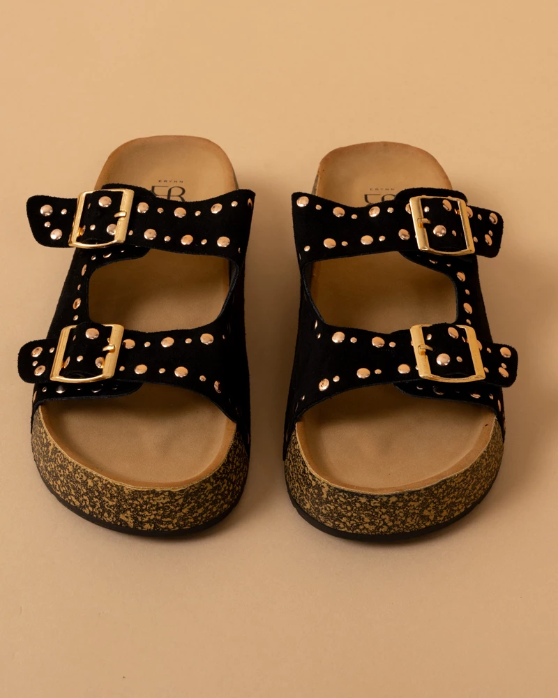 Mules clous