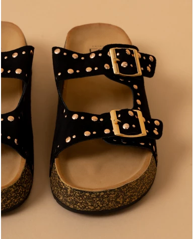 Mules clous