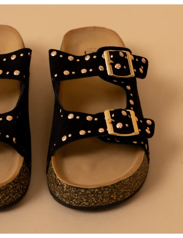 Mules clous