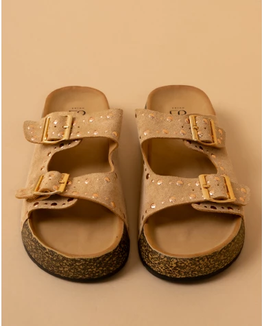 Mules clous