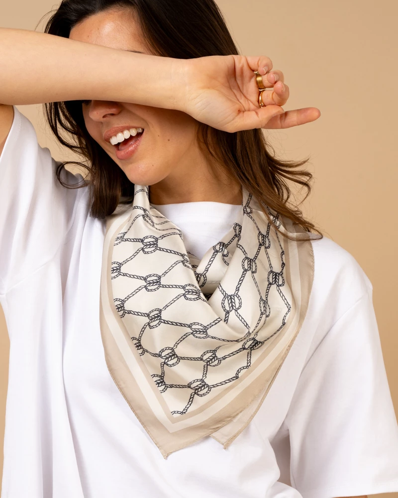 Foulard couleur