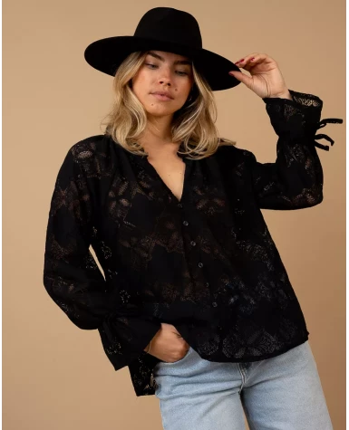 Blouse manches lacets
