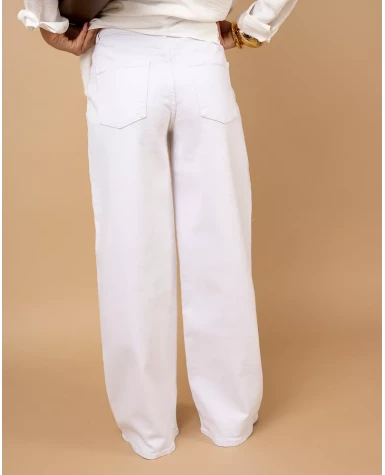Pantalon boutons décalés