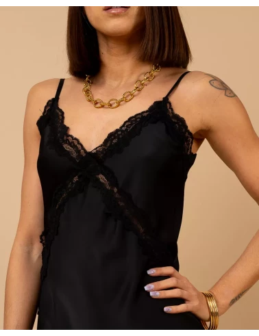 Robe longue effet satin