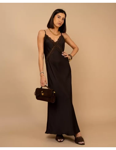 Robe longue effet satin