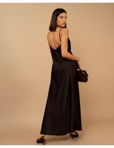 Robe longue effet satin