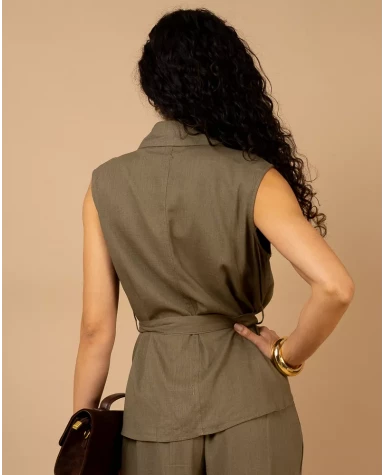 Gilet col boutons