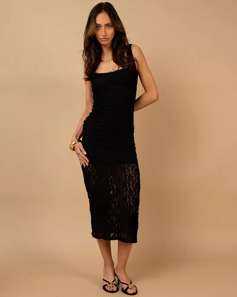 Robe Leonie