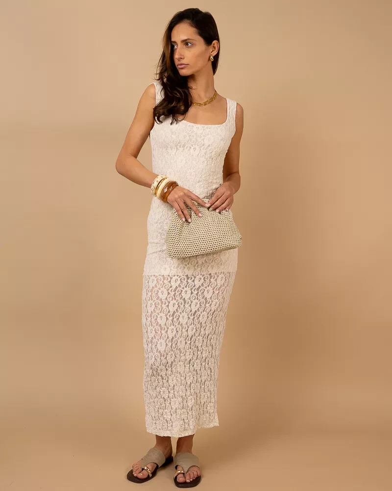 Robe Leonie
