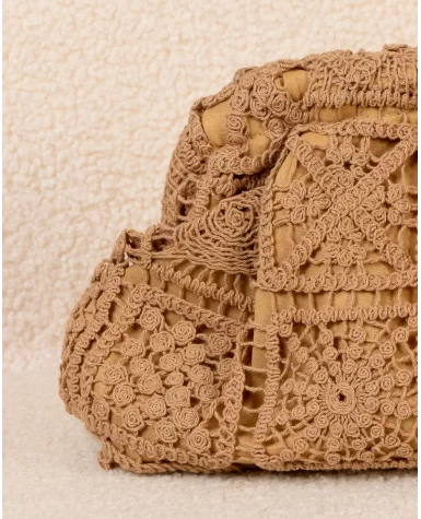 Pochette macramé