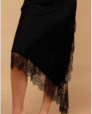 Jupe asymétrique dentelle