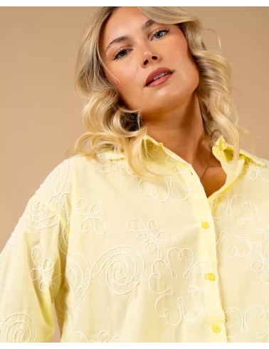 Chemise brodée