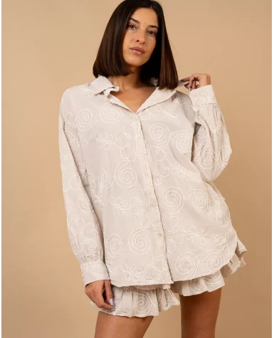 Chemise brodée