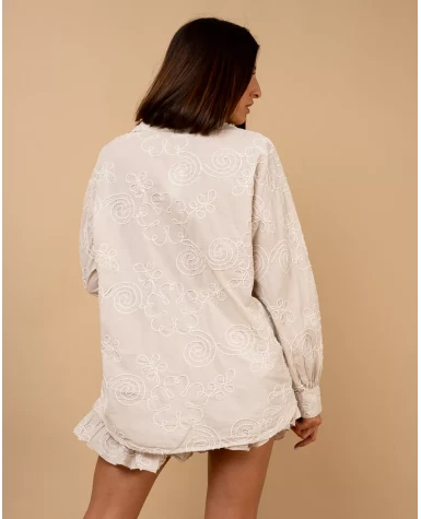 Chemise brodée