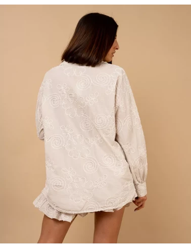 Chemise brodée