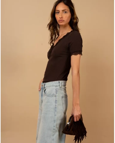 T-shirt dentelle